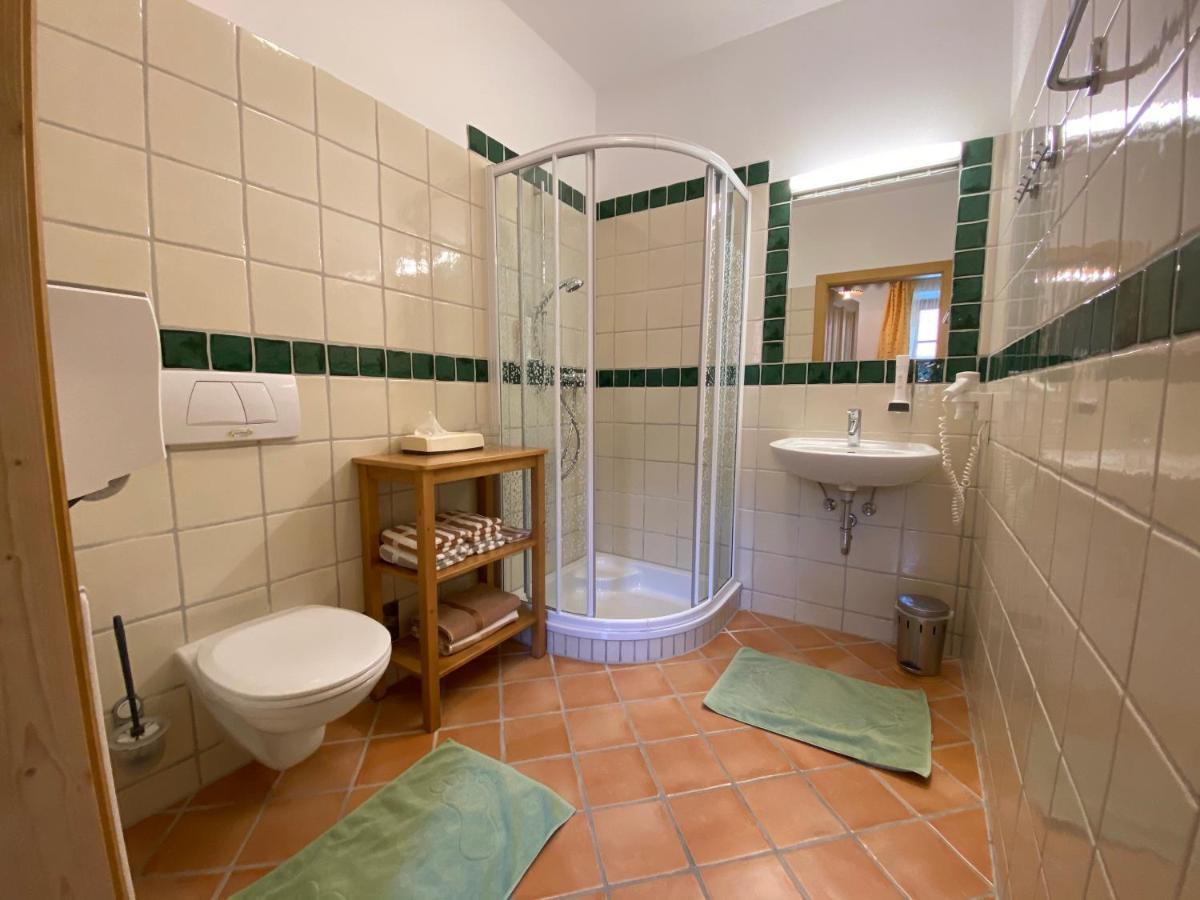 Kuerbishof Gartner Villa Fehring Kültér fotó