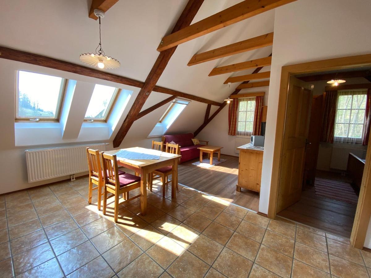 Kuerbishof Gartner Villa Fehring Kültér fotó