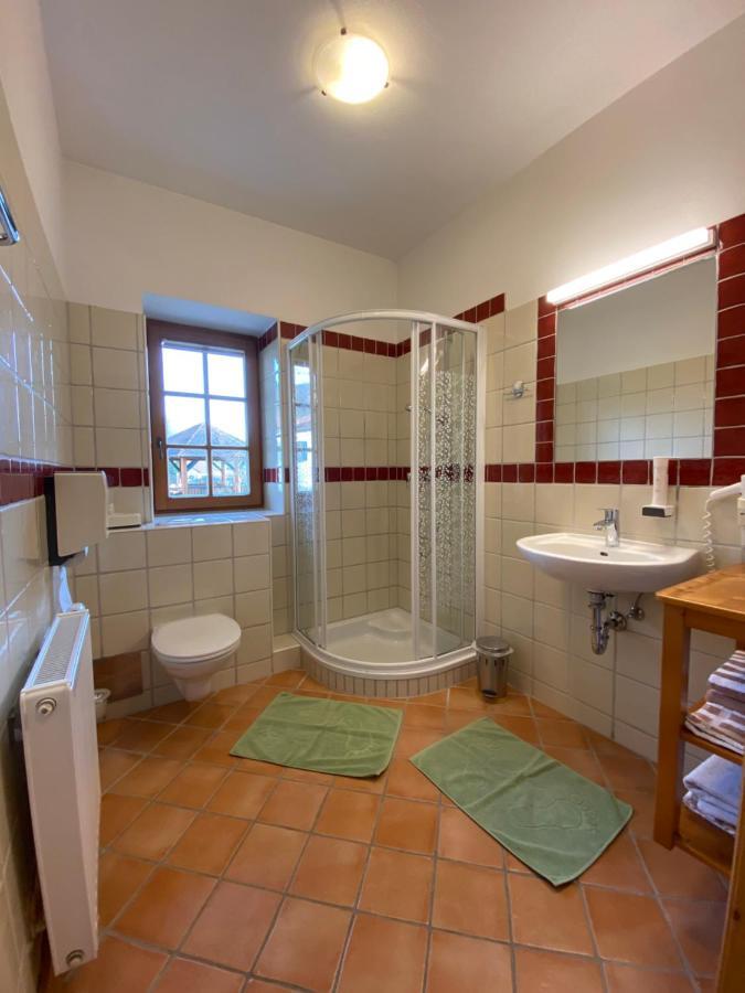 Kuerbishof Gartner Villa Fehring Kültér fotó