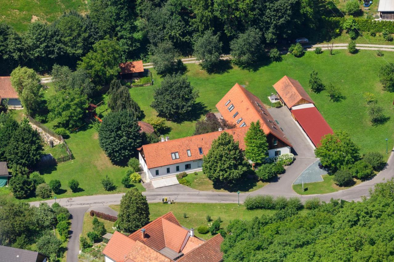 Kuerbishof Gartner Villa Fehring Kültér fotó